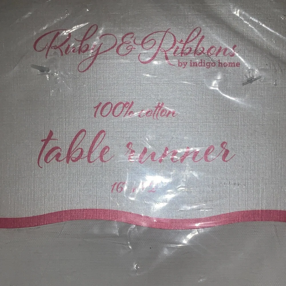 🆕- Indigo Home Pink Cowboy Boots Cotton Table Runner